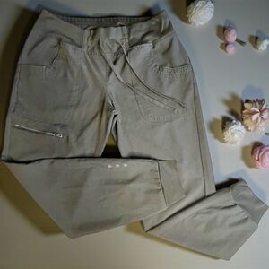 All heart women’s black jogger size petite/small